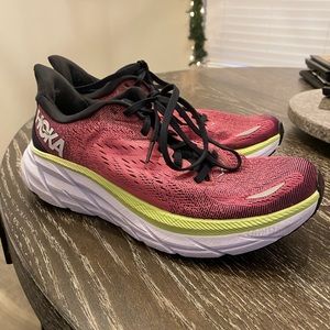 Hoka Clifton 8